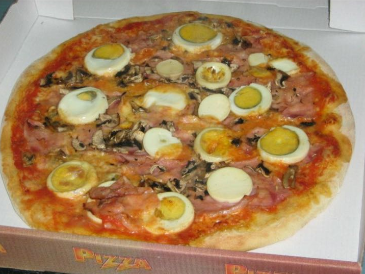 Pizza bei La Sicilia