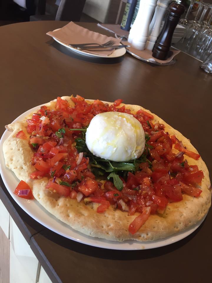 Pizza bei La Sicilia